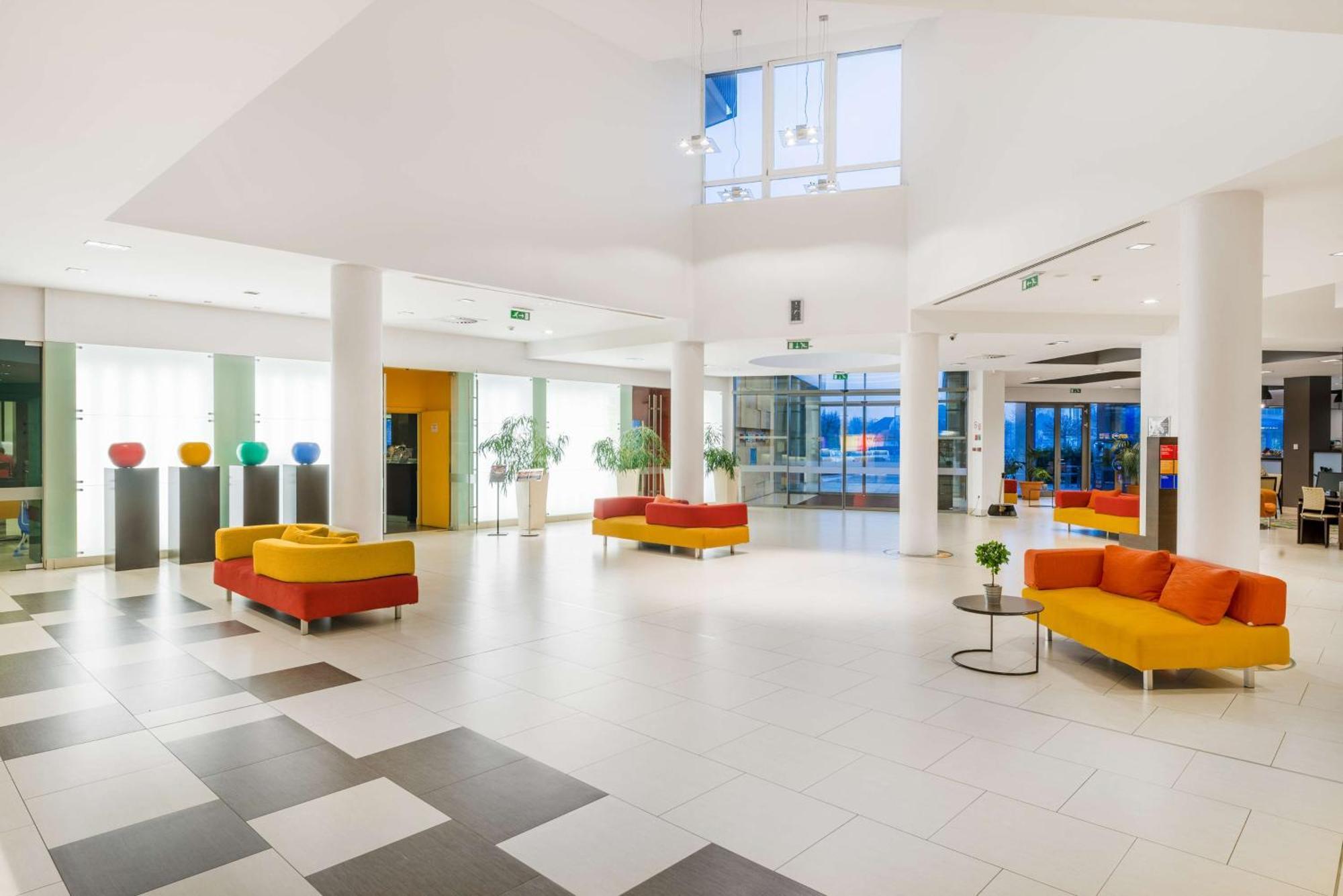 Park By Radisson & Hotel 4*